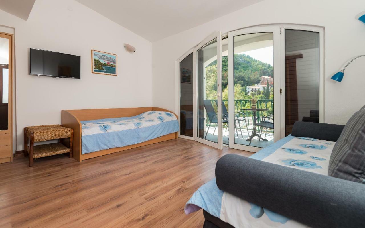Apartments Azzurro Blace Εξωτερικό φωτογραφία