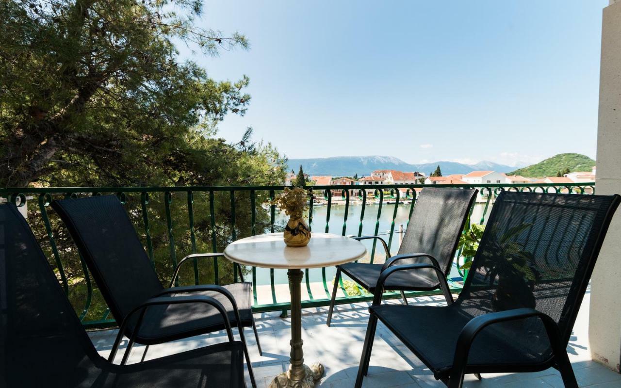 Apartments Azzurro Blace Εξωτερικό φωτογραφία